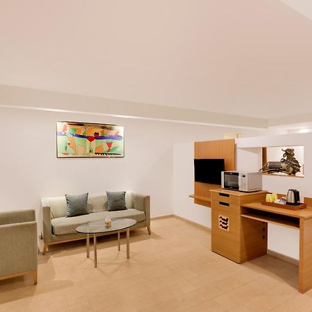 Lemon Tree Hotel, Индаур Экстерьер фото