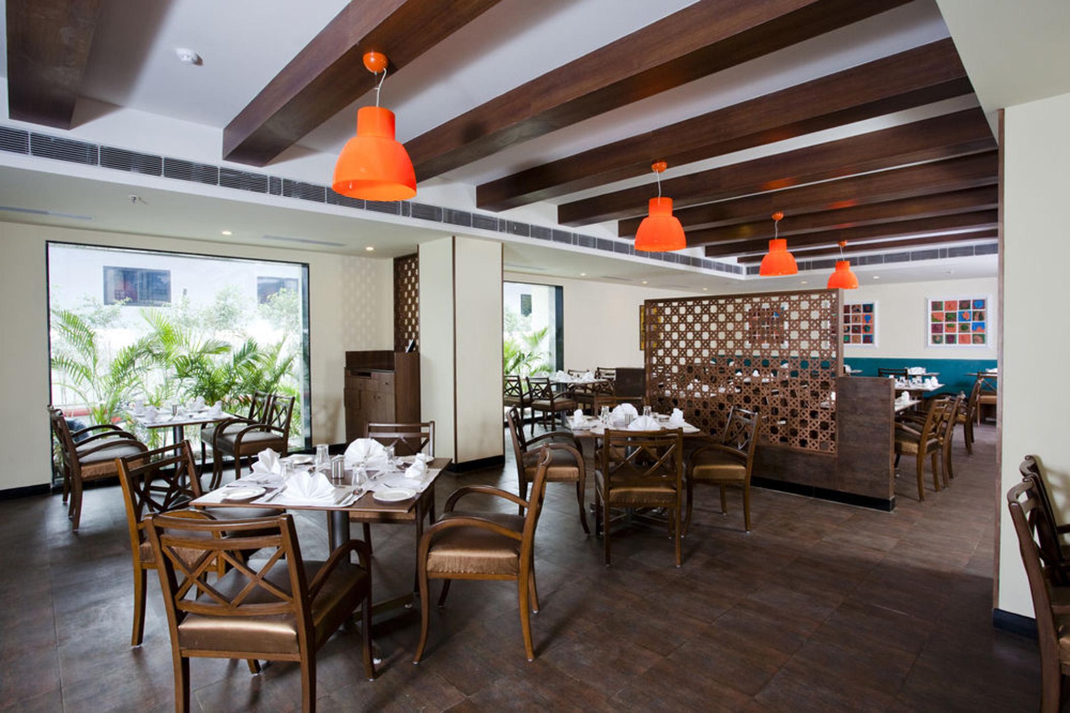 Lemon Tree Hotel, Индаур Экстерьер фото