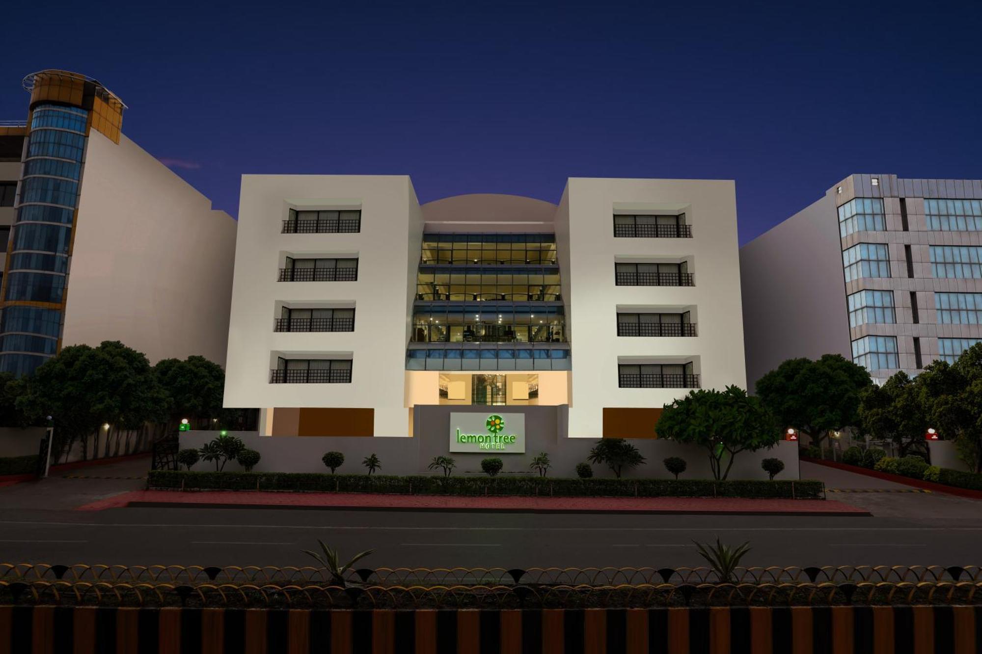 Lemon Tree Hotel, Индаур Экстерьер фото