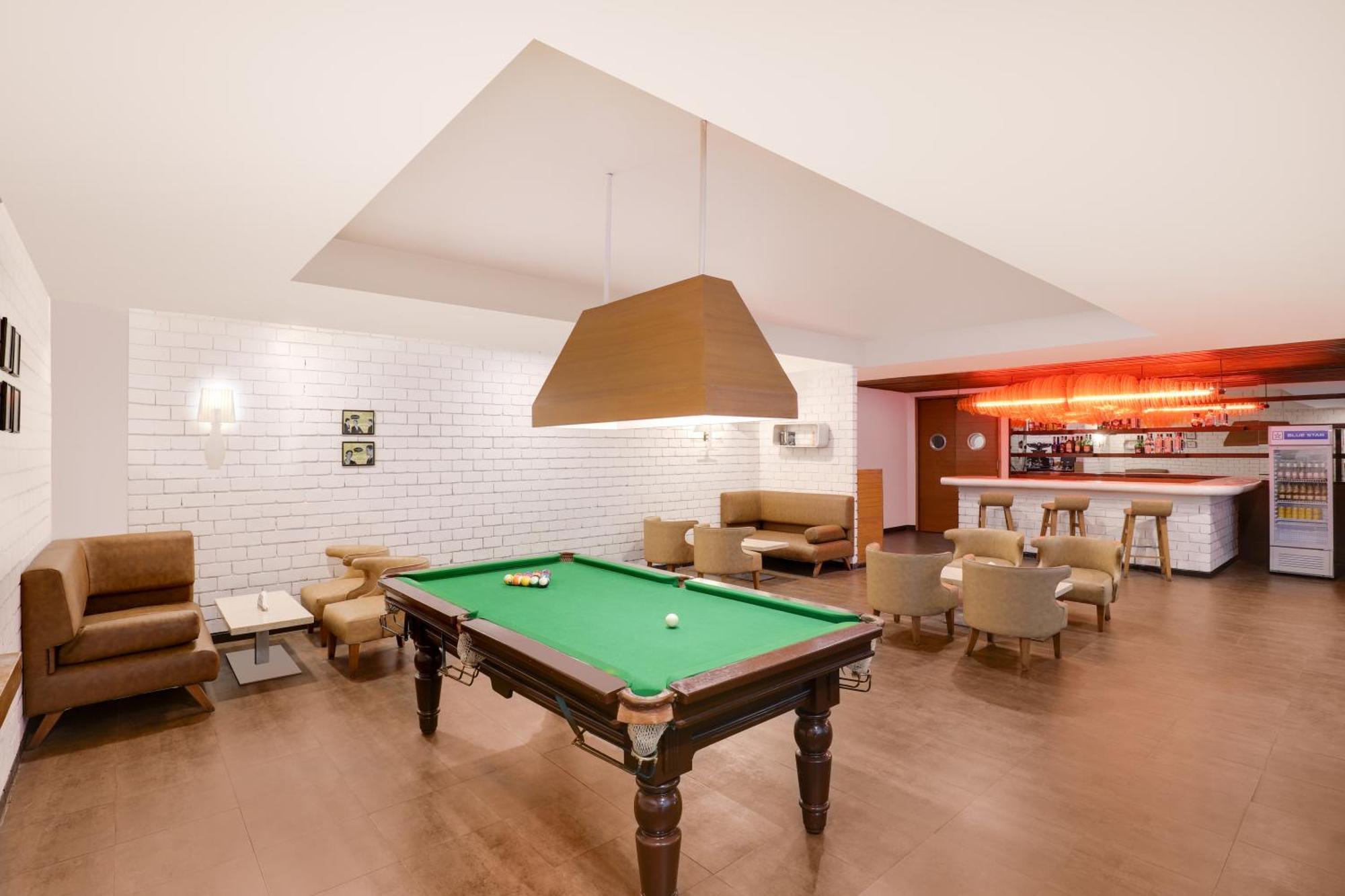 Lemon Tree Hotel, Индаур Экстерьер фото