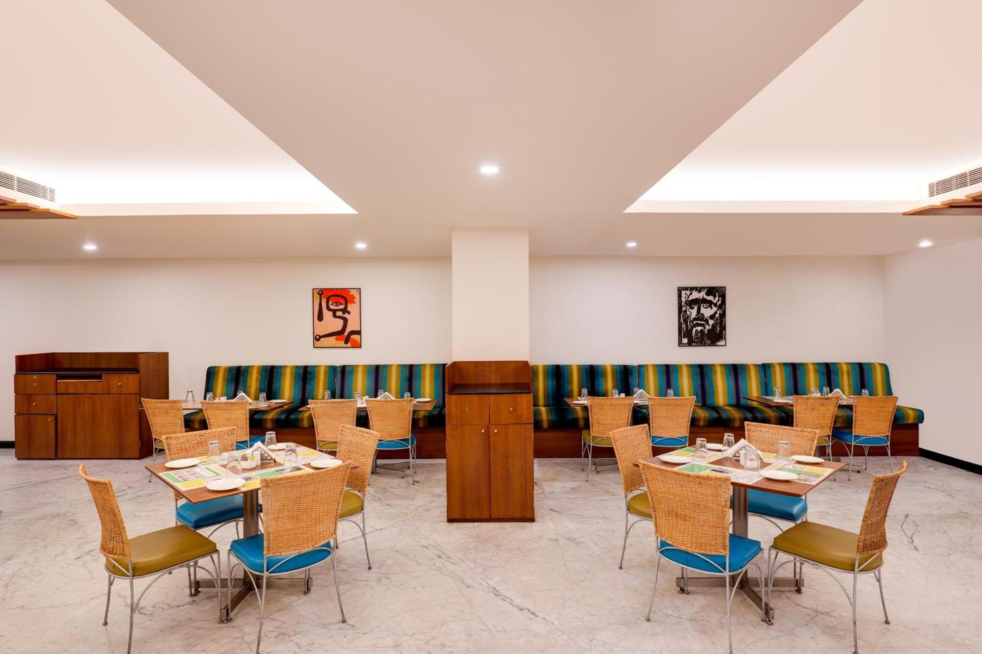 Lemon Tree Hotel, Индаур Экстерьер фото