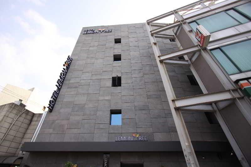 Lemon Tree Hotel, Индаур Экстерьер фото